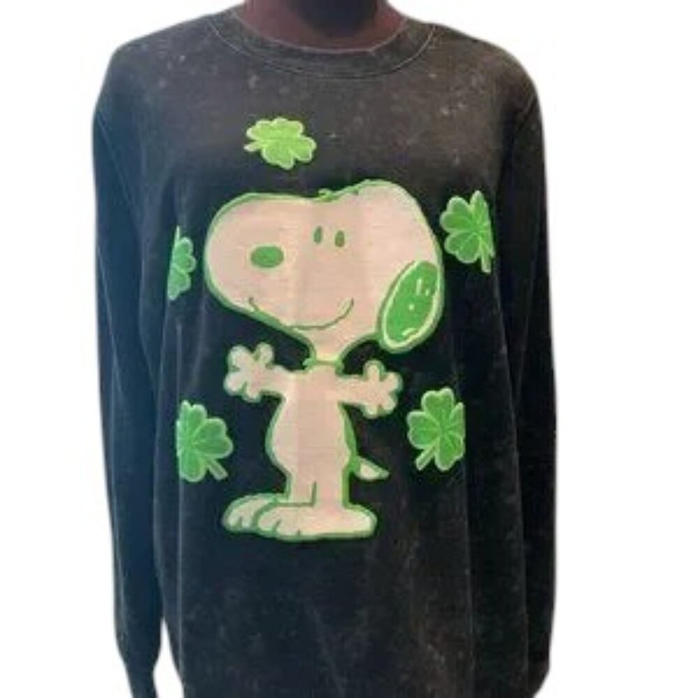 Snoopy St Patrick's Shamrock Sweatshirt 2X